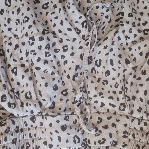 Aritzia Sunday Best Leopard Pants - Picture 4 of 5